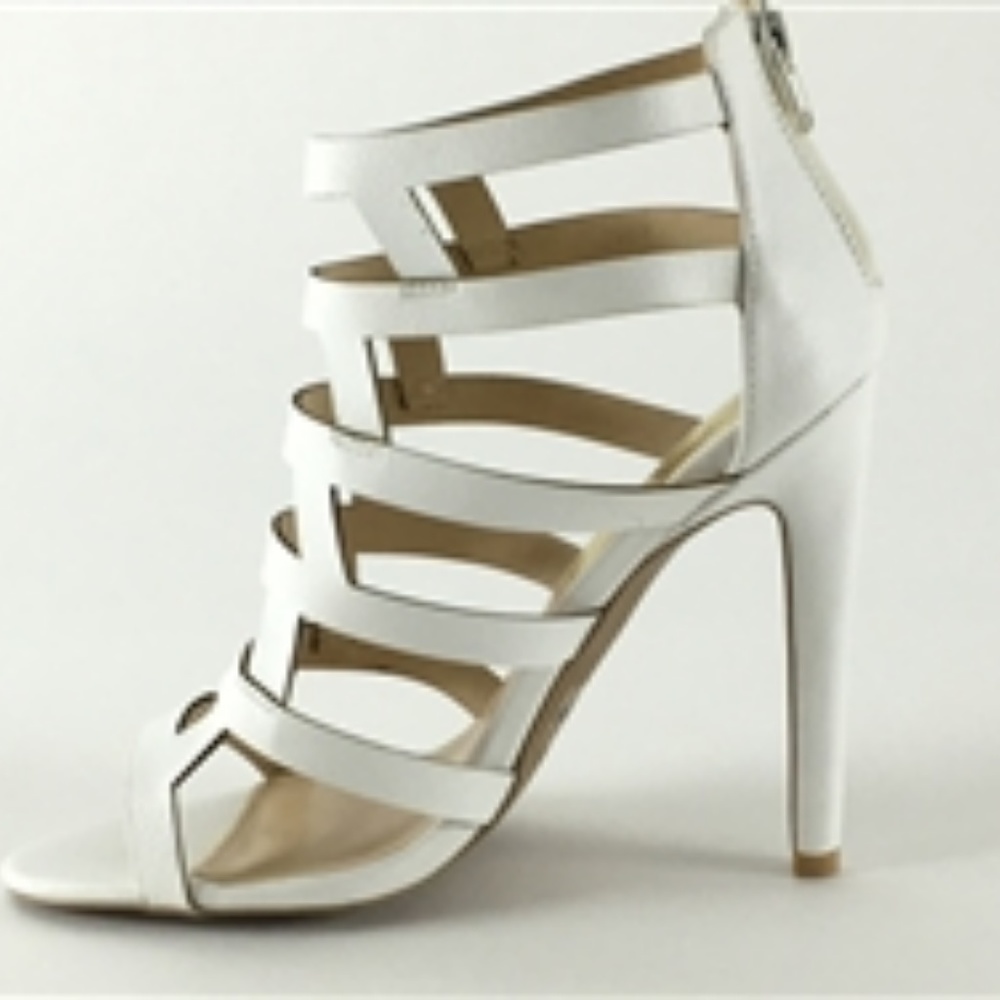 Interest sandal - Picture 2 of 4